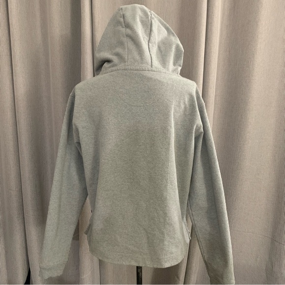 Patagonia hoodies - Picture 3 of 9